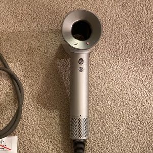 Dyson Supersonic Hairdryer